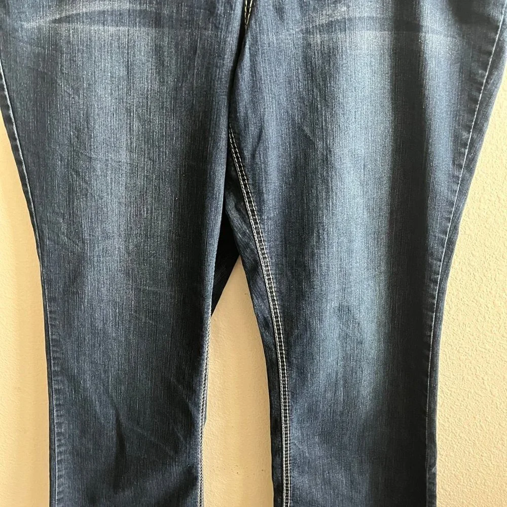 Lane Bryant Women's Dark Wash Stitch Boot Cut Jeans Size 20 Style 015001-12